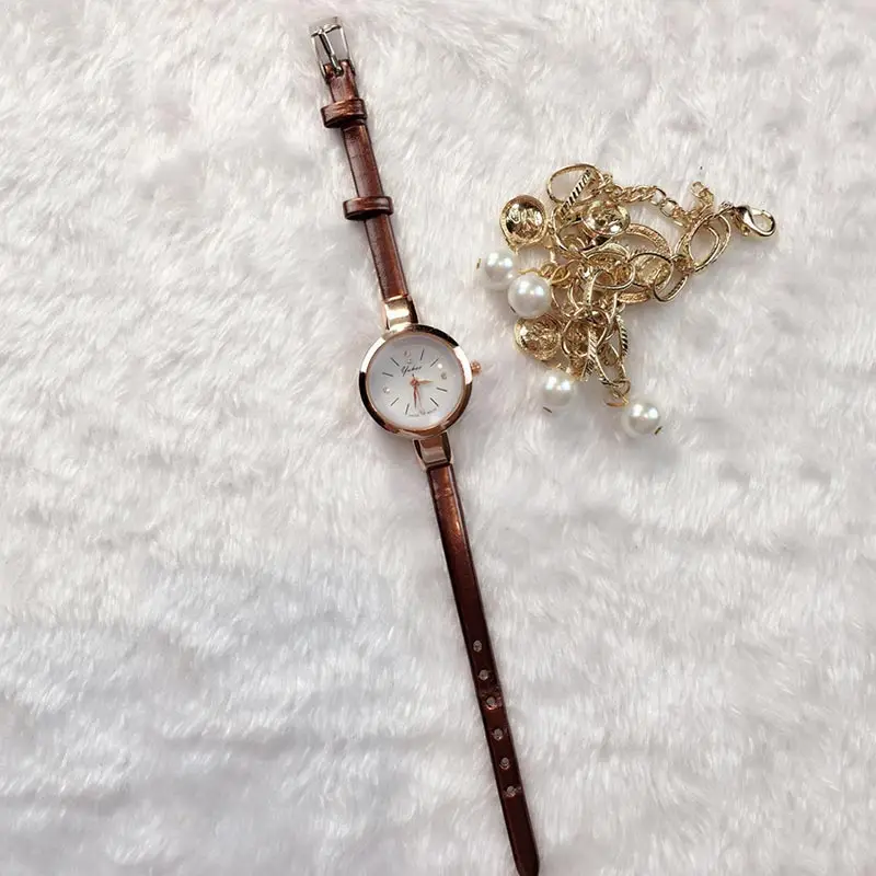 

Retro Brown Women Crystal Zircon Thin Leather Strap Quartz Watch Vintage Wristwatches for Ladies Girls Watch Female Clock