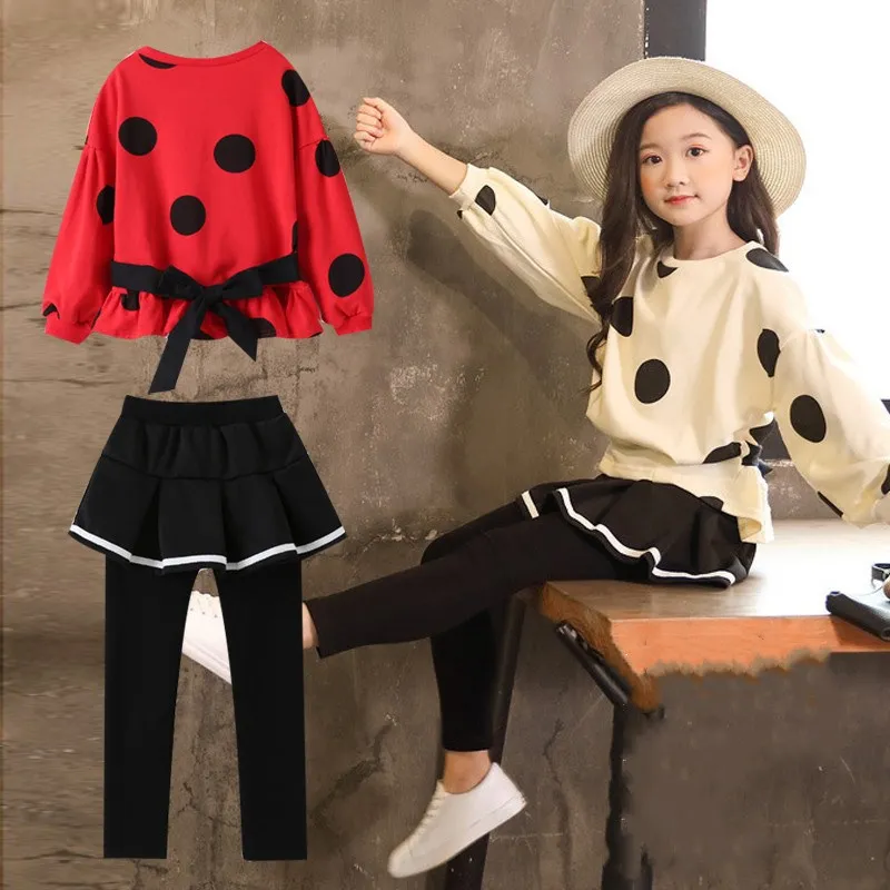 Костюм для маленьких девочек на весну и осень 2018 новинка модная плиссированная