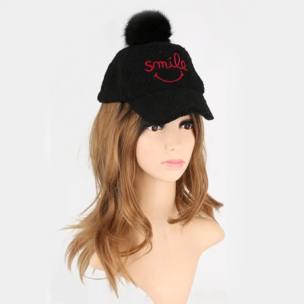 Детская шапка черная бейсболка с вышивкой смайлика сохраняющие тепло шапки