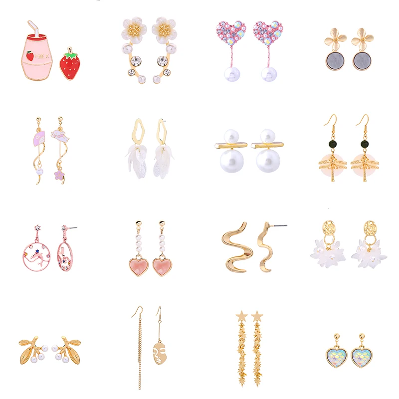 Серьги подвески с изящным жемчугом по специальной цене золотистые серьги