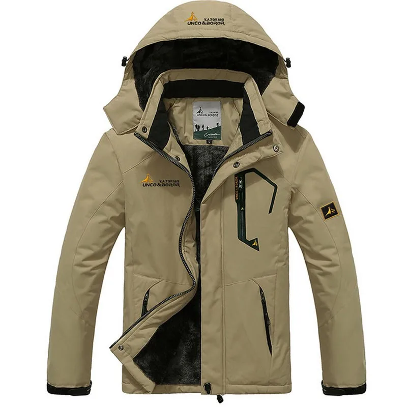 Мужская теплая куртка с капюшоном ветрозащитная водонепроницаемая размера плюс