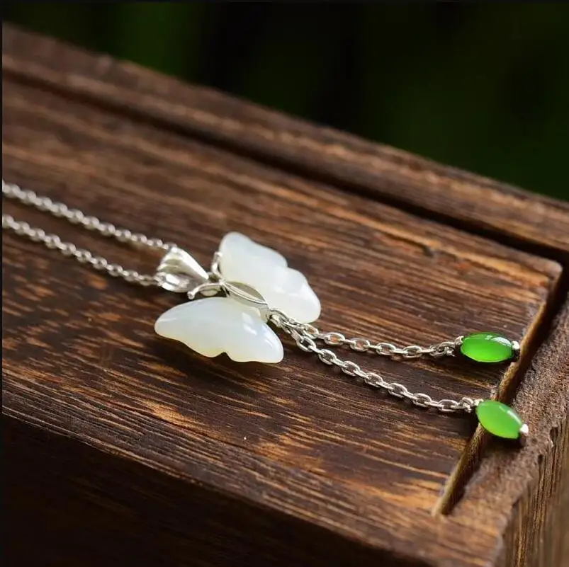 

925 чистого серебра натуральный он Тянь белый нефритовый кулон в виде бабочки для женщин, Ретро стиль, в китайском стиле jade ожерелье