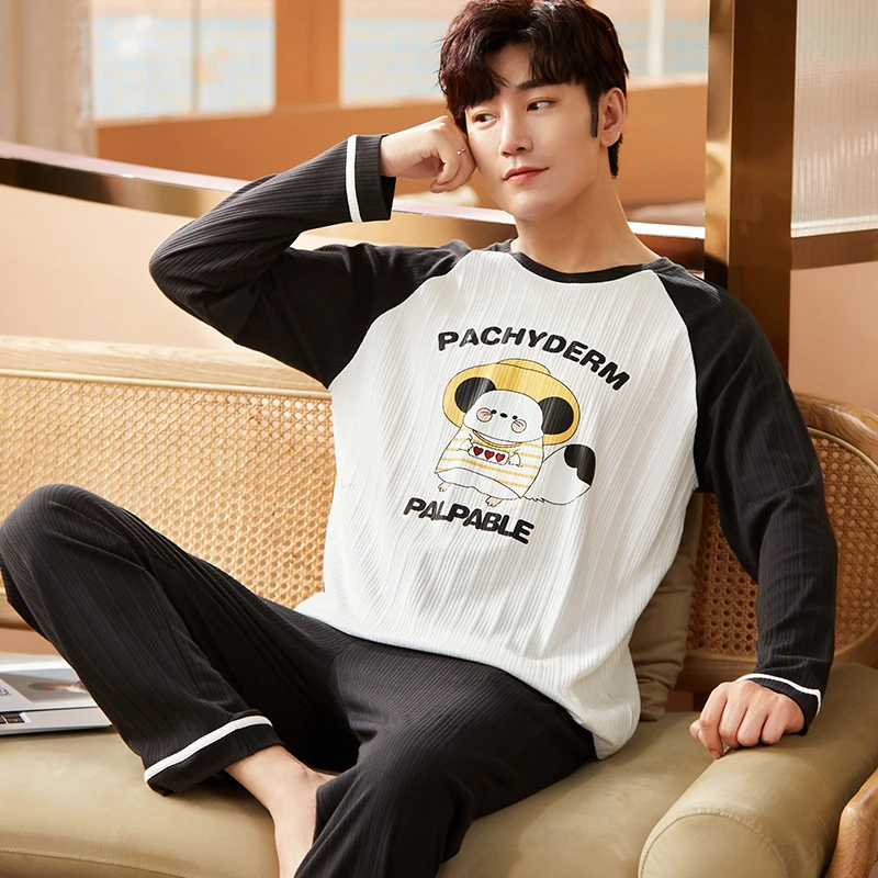 

Winter Cute Cartoon Animals Print Pajamas for Men Leisure Plus Size Man Homewear Cotton Warm Sleepwear Patchwork Black Pajamas