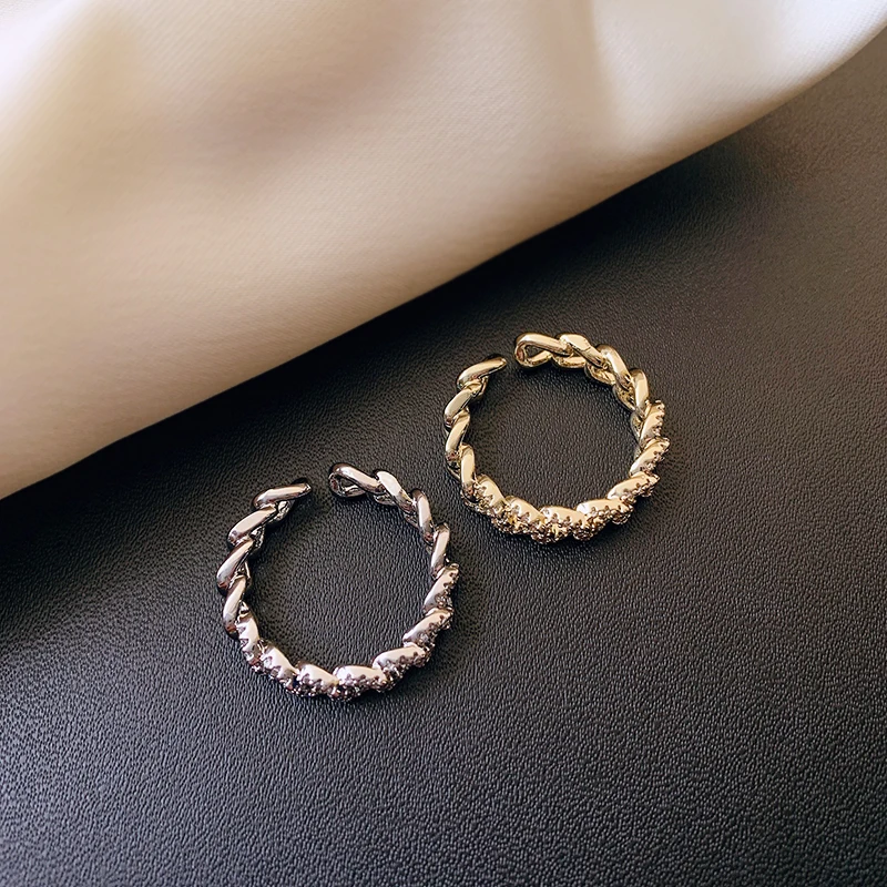 

Classic Luxury Zircon Twist Design Gold Silvery Open Ring For Woman Fashion Korean Jewelry Wedding Party Unusual Finger Ring