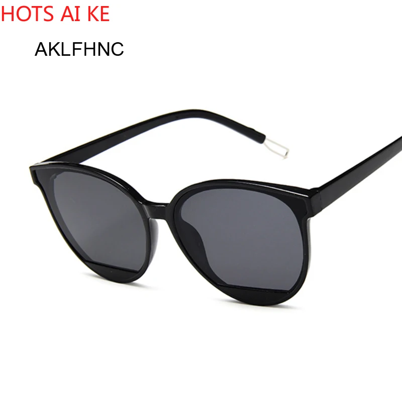 

New Arrival 2021 Fashion Sunglasses Women Vintage Metal Mirror Classic Vintage Sun Glasses Female Oculos De Sol Feminino UV400
