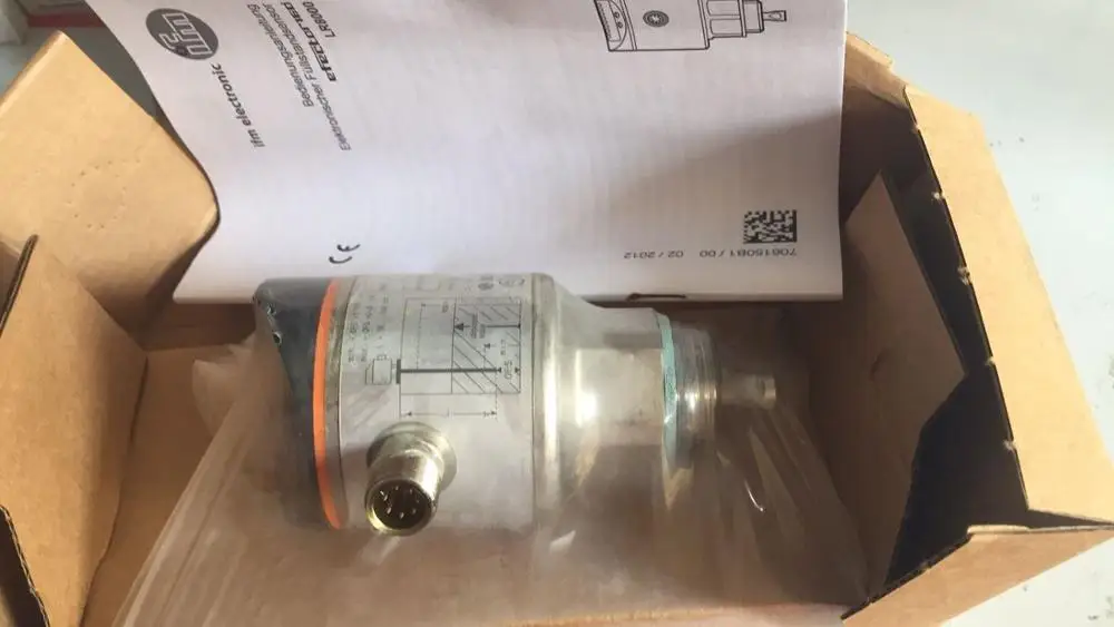 LR8000 IFM новые оригинальные датчики непрерывного уровня (управляемый волновой