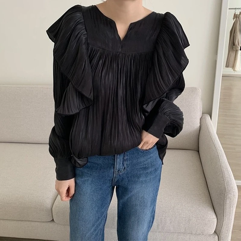 

AWAHIKI Korean Elegant Fashion Women's Shirt Spring 2021 O-Neck Ruffles Pleated Solid Tops Loose Puff Long Sleeve Blouse