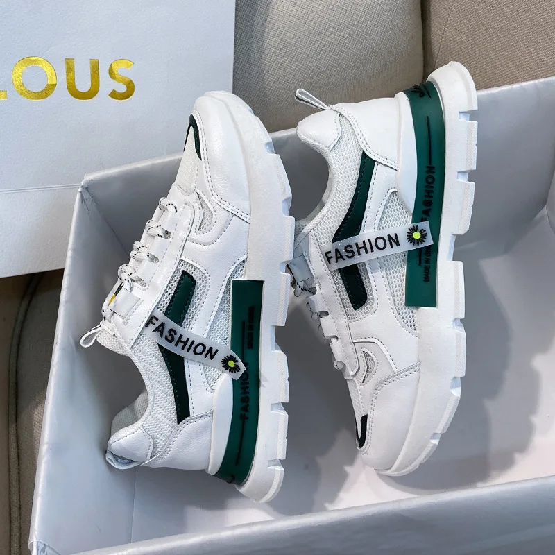 

Sport Casual Shoes Women Fashion Round Toe Lace Up Vulcanized Shoes Woman Flat Sneakers Shoes Mesh Running Shoes Zapatos Mujer