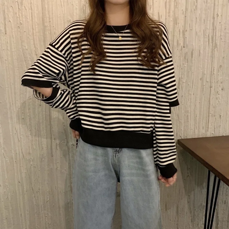 

Picture Cloth Cotton Thin Sweater Women's round Neck Strip