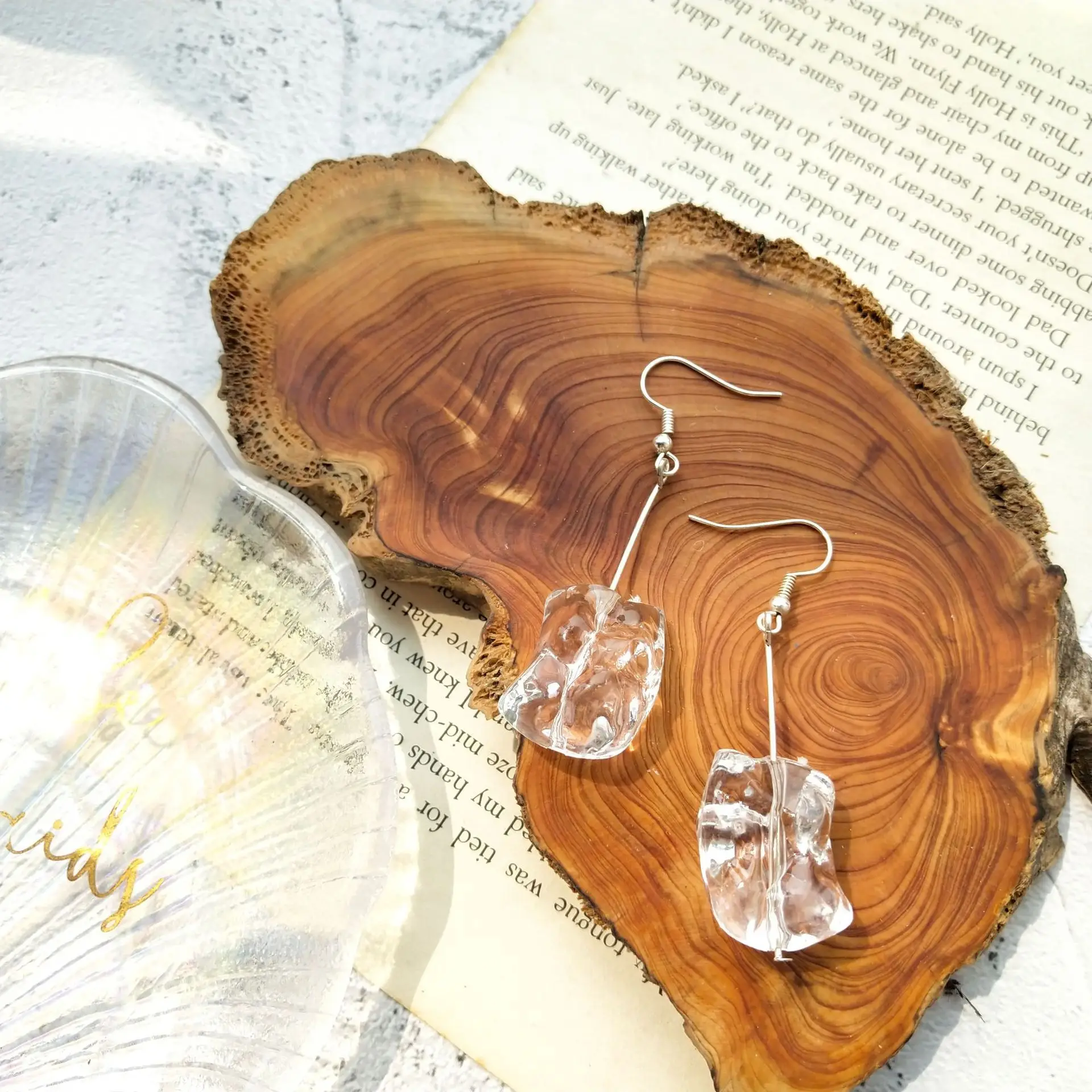 

2021 trend earrings for women Korean exaggerated large acrylic geometry ice long earrings Women jewelry Gifts for the new year