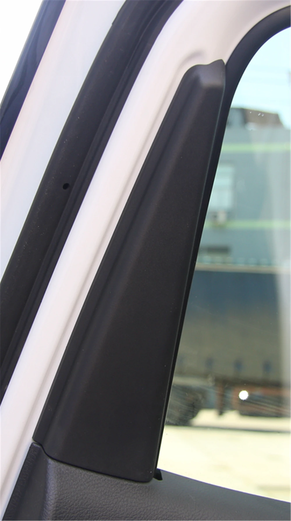 

2pcs ABS Post Trim For Rear Door Cover Trim for Jeep Compass 2017+ Stylish Colorful Car Stickers Accessories Interior Decoration