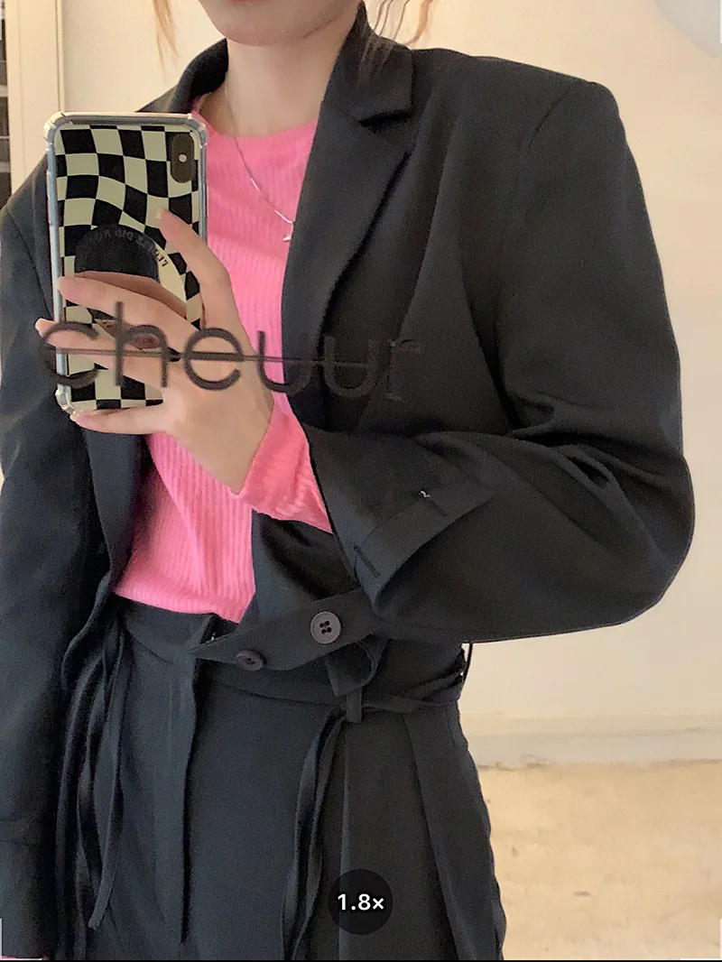 Small sweet cool fried Street long sleeve suit coat women's 2021 autumn new fashion age reducing short top |