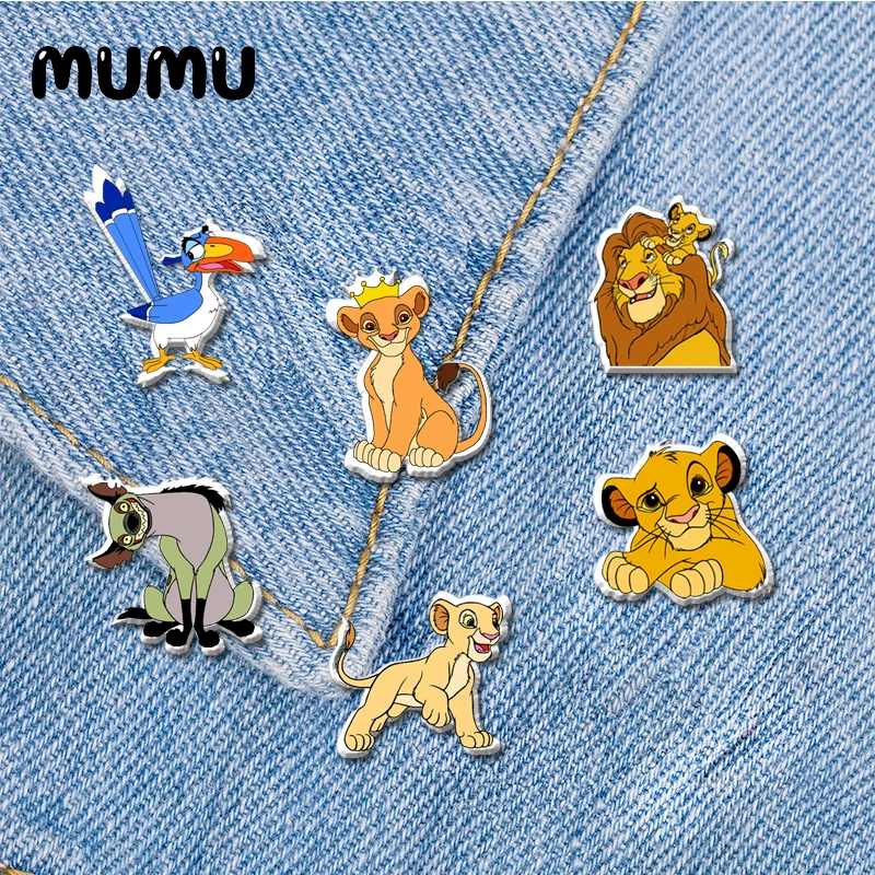 

2021 New The Lion King Lapel Pin Simba Acrylic Brooches Handmade Epoxy Jewelry Shirt Bag Badge