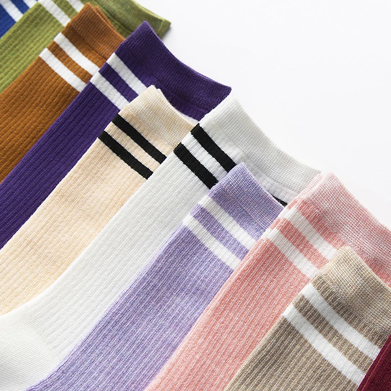 

Носки женские, полосатые, с оборками