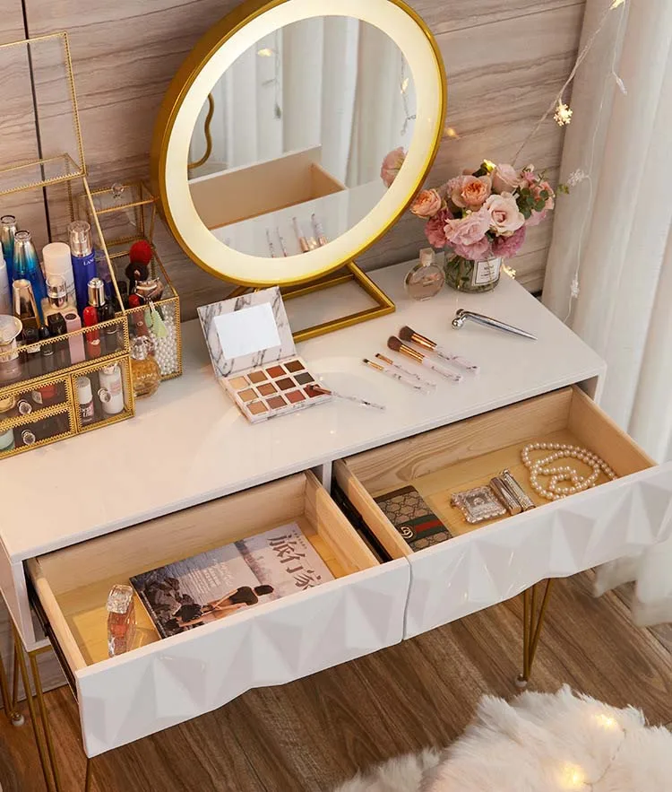 Светильник класса люкс в стиле комоды простая современная спальня для маленькой