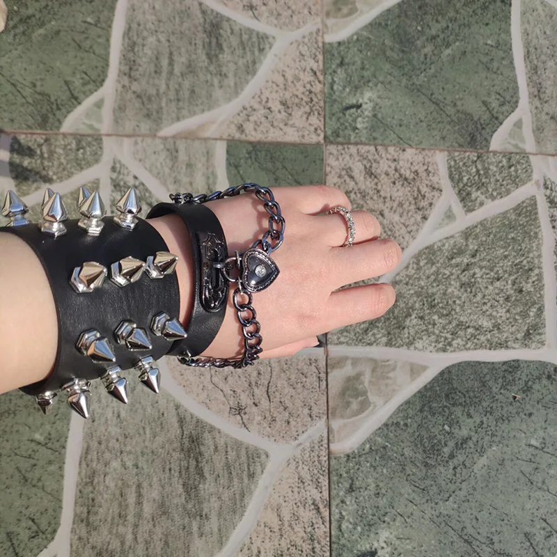 Черный Браслет из искусственной кожи с заклепками 2 ряда | Украшения и аксессуары