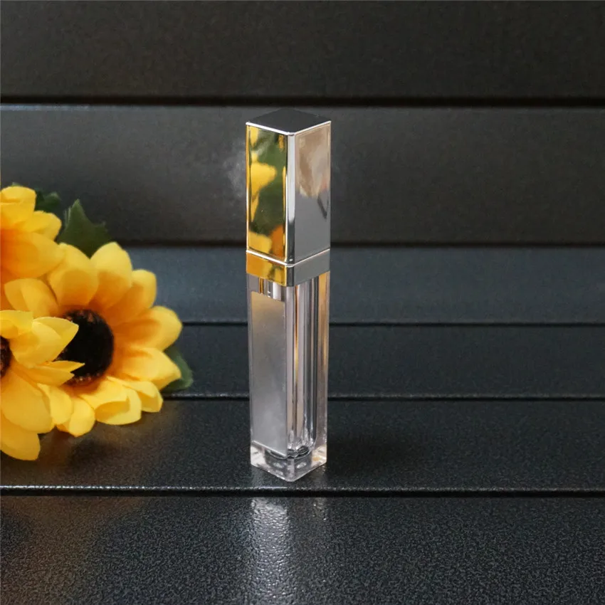 

7.5ml 10~50pcs Empty Makeup DIY Lip Gloss Bottle Square Bright Silver Lip Gloss Tube with LED Light Mirror Labial Glair Bottle