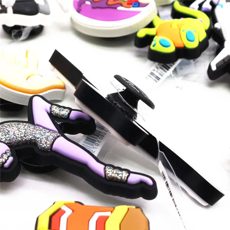Dropshipping 24 Latest Styles PVC Cute Animals Shoe Charms Yoga Dinosaur Airplane Croc Shoes Accessories Decorations JIBZ FZL54