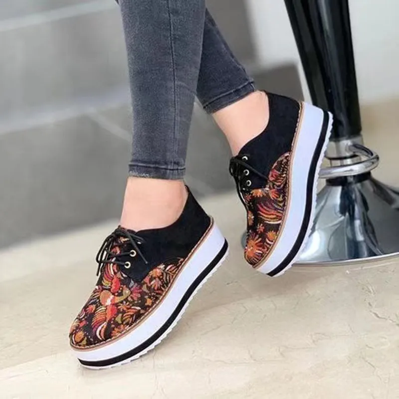 

High Quality Embroidered Flower Platform Shoes Ladies Flat Single Shoes Casual Ladies Single Shoes Large Size 43