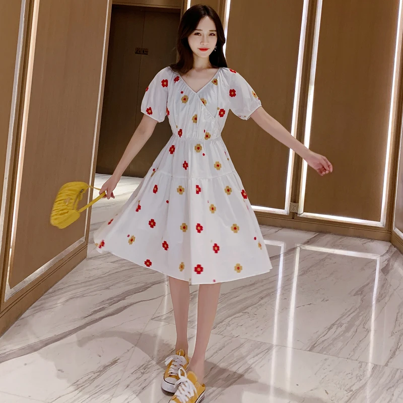 

1070# 2021 Summer New Floral Embroidery Cotton Maternity Dress V Neck Slim Waist Clothes for Pregnant Women Cute Pregnancy Dress