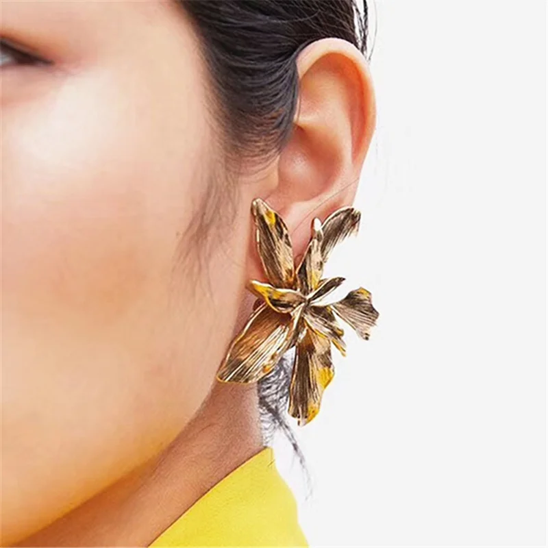 ZCHLGR золотые Висячие серьги для женщин эффектные большие геометрический