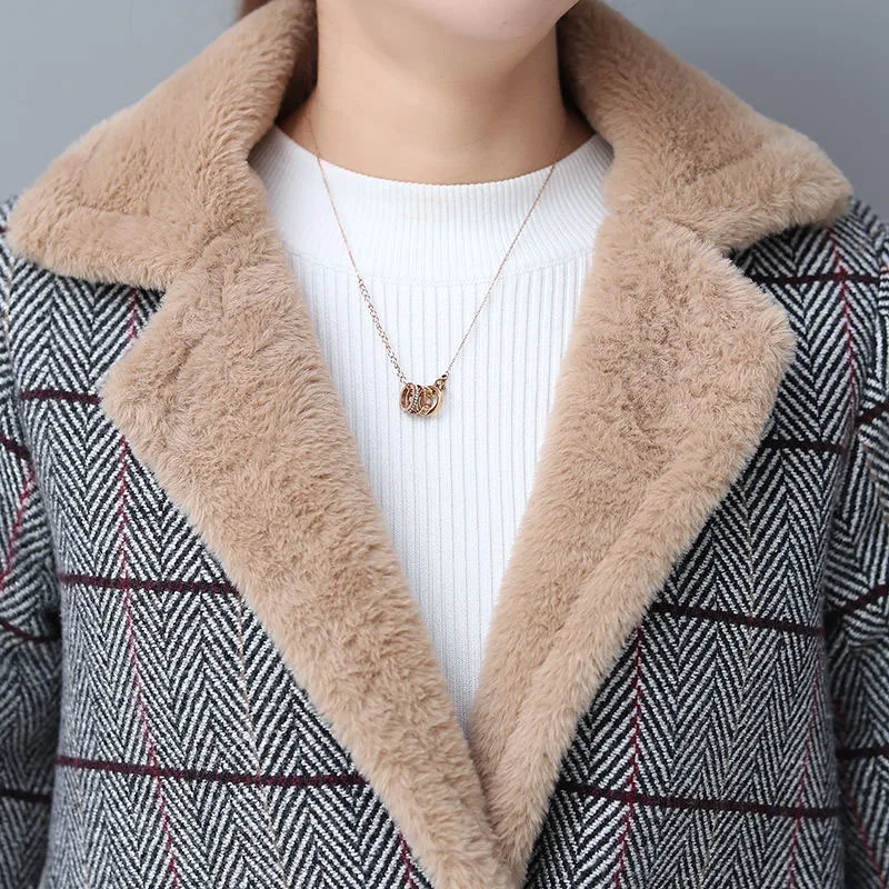 

Woolen Outerwear Korean version Winter Plus Velvet Lapel Women Woolen Coat Medium long Plaid Casual Warm Women Woolen Coat JK291