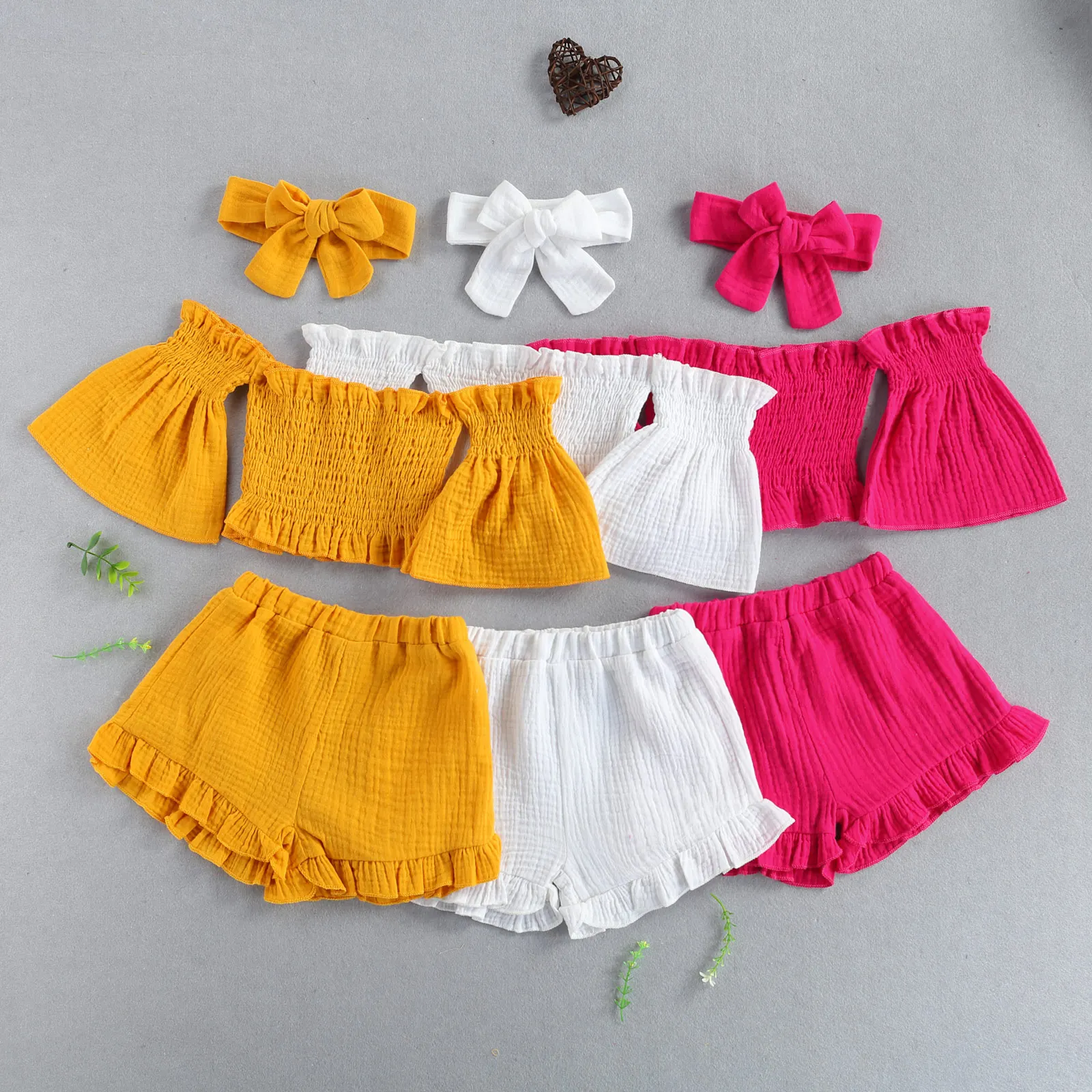 

3 Pcs Infant Solid Color Outfits, Baby Girls Off Shoulder Flare Sleeves Boat Neck Tops + Ruffle Shorts + Bowknot Headband 1-6T