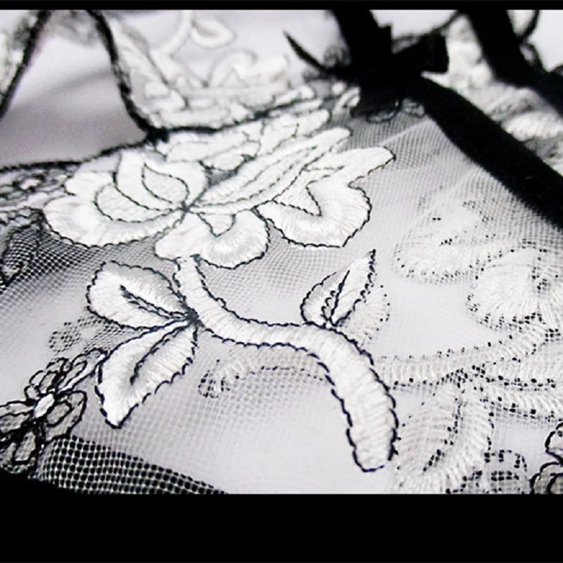 Женское сексуальное эротическое нижнее белье трусики с открытой промежностью