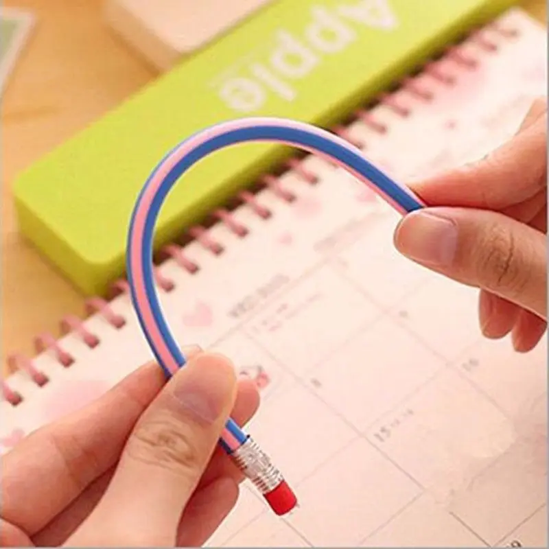 Очень простой в использовании и экономичный карандаш с ластиком красочный