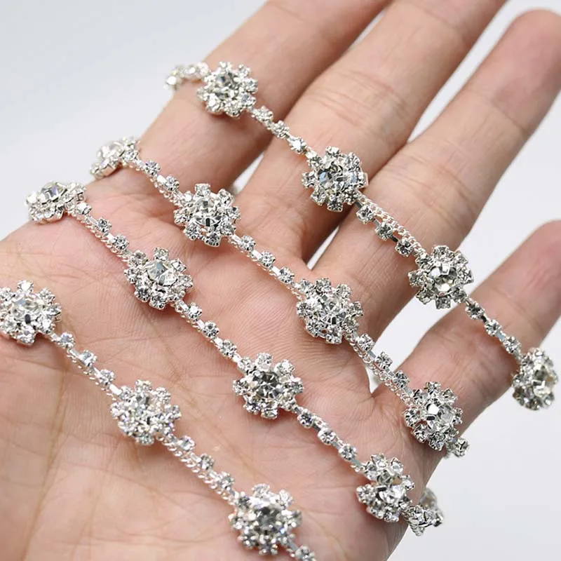 

100Yards Glass Rhinestone Sunflower Crystal Chain Strass Silver Trim Wedding Decoration Sew On Garment Banding Necklace Trim DIY