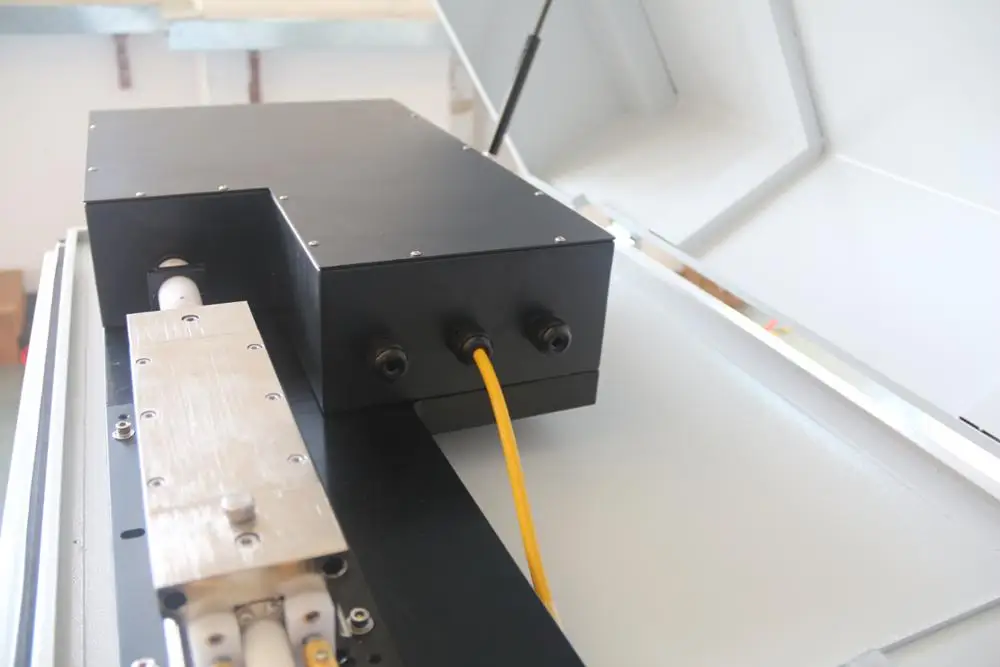 Ручной Волоконно лазерный сварочный аппарат для сварки металлических