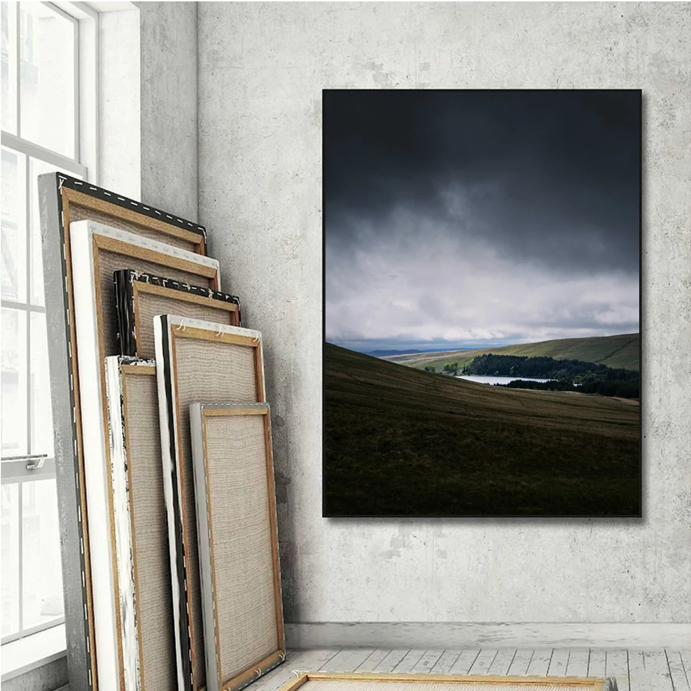 

Paintings HD Anime Poster Home Decorative Painting Room Decoration Pictures for the Home Vintage Photo On The Wall