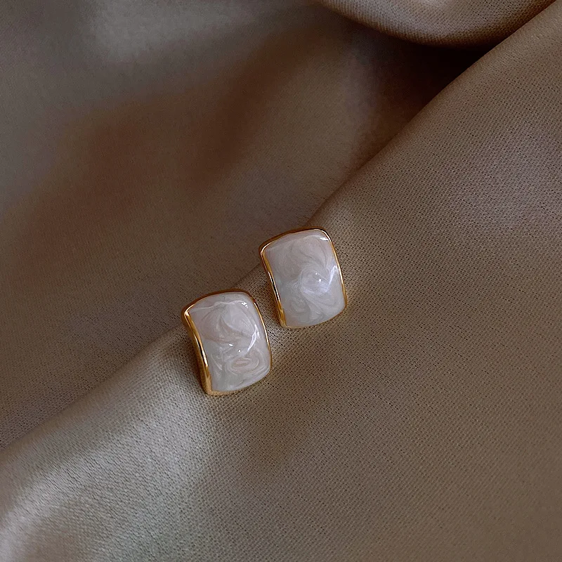 Женские серьги-гвоздики с белой эмалью модные серьги в Корейском стиле 2022 |