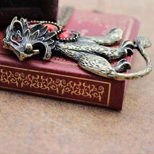 В винтажном стиле в виде льва длинное ожерелье 2020 новые модные красные акриловый