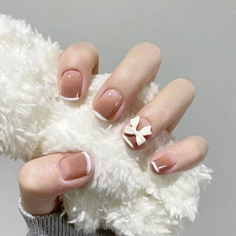 

24PCS Fake Nail Patch Full Cover Short Nail Patch Gradient Color White Bow Fake Nail Wearable Fake Nail with Glue NE