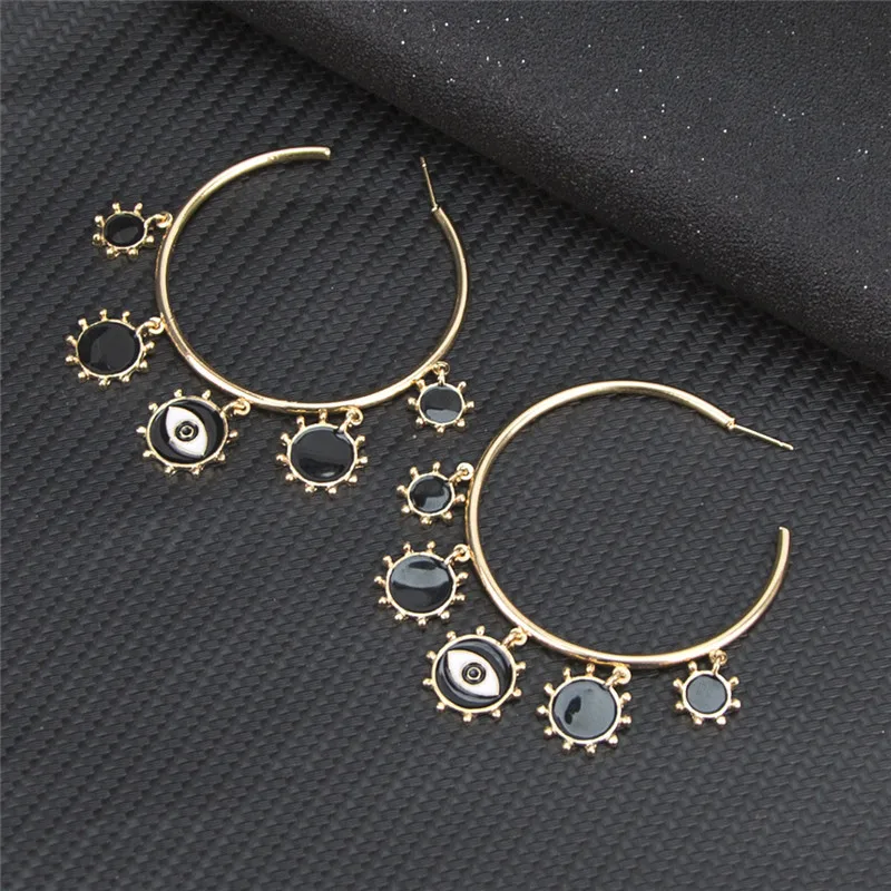 Модные новые модные большие серьги в стиле панк черного цвета с эффектом сглаза