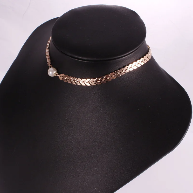 Женское Ожерелье в стиле ретро короткое ожерелье из сплава форме рыбьего чешуи