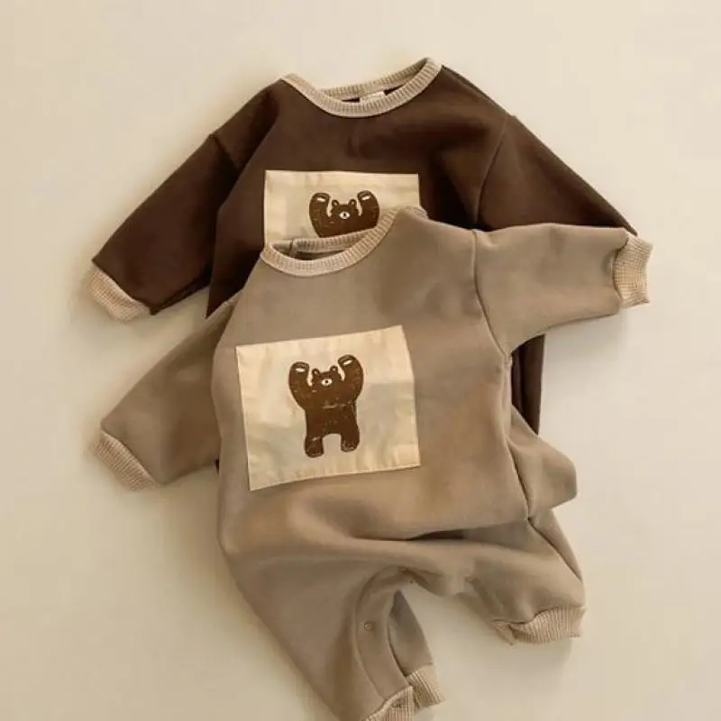 

2022 spring New Baby sweatshirt romper Baby Girls Boys cartoon Bear print Thicken warm Jumpsuit Vintage Baby Romper Long Sleeve