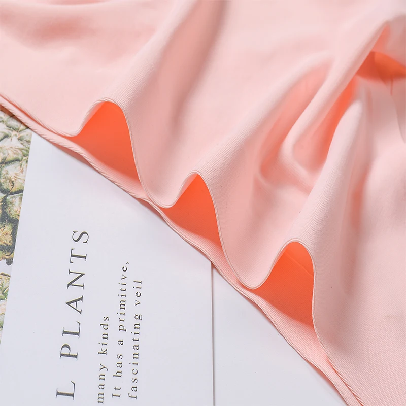 

Sexy Woman Thong Ice Silk Seamless One-Piece Briefs Fashion Mid-Waist Solid Color Sports Invisible Large Size Women Thong