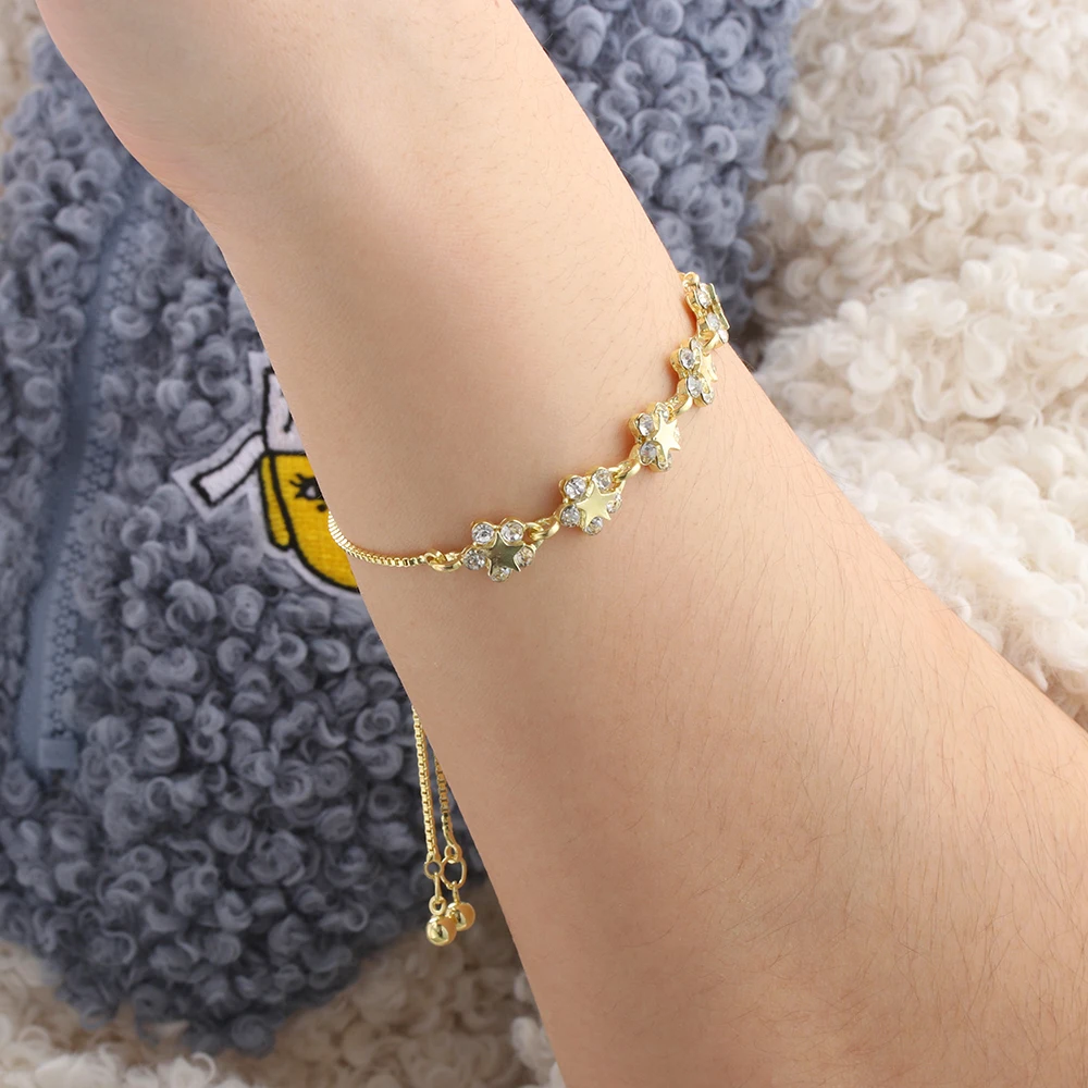 

2021 Korean New Design Fashion Jewelry High-End Luxury Flower Zircon Adjustable Female Prom Party Bracelet Crystal Bangle