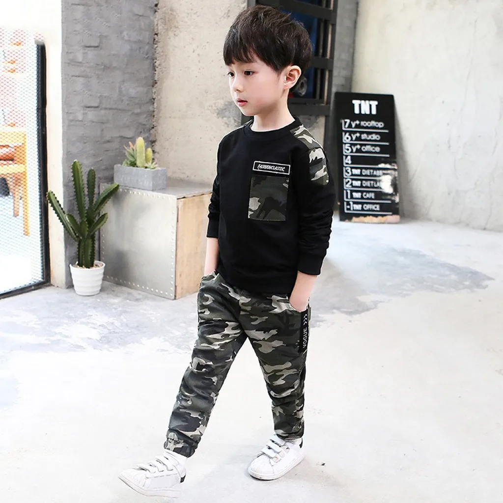 2019 Autumn and winter hot children's clothing boy casual sportswear letter top + camouflage pants suit детская одежда 40* |