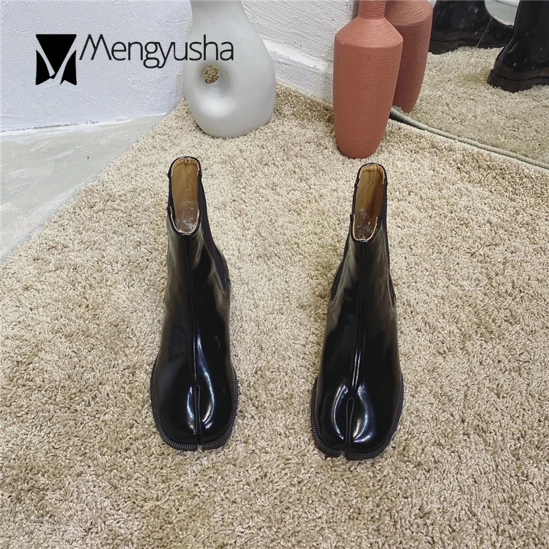 Japanned кожаные ботинки с разрезом женские эластичные на массивном каблуке до