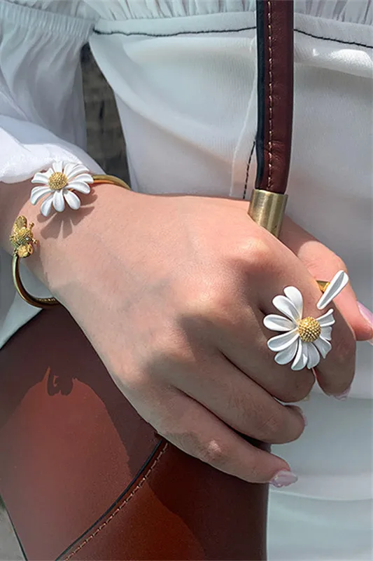 Новые золотые маленькие серьги ромашки ожерелье в виде пчелы с цветами