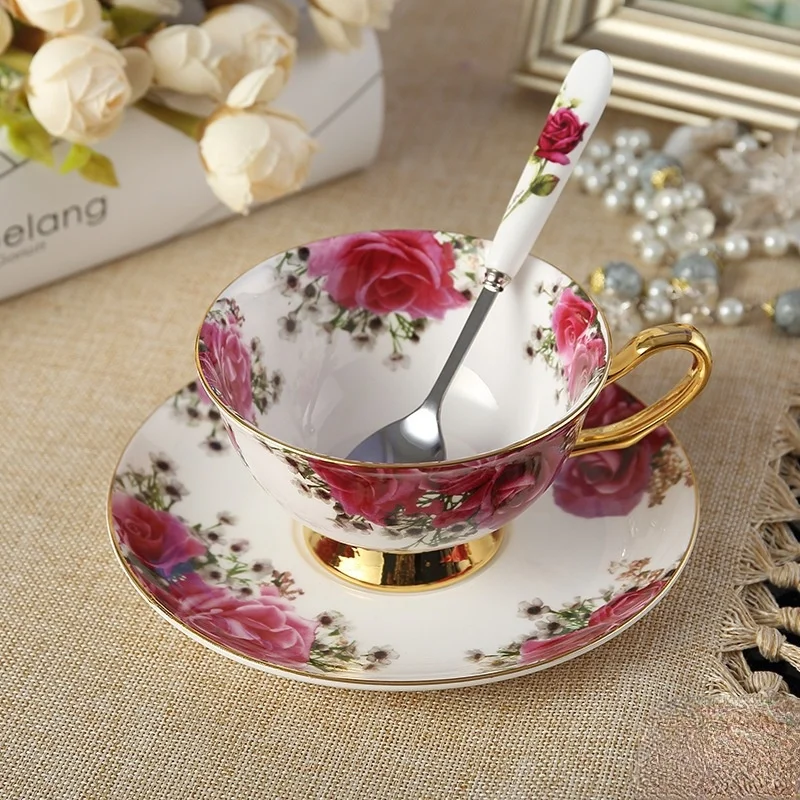 Европейская благородная Золотая костяная фарфоровая кофейная чашка с блюдцем