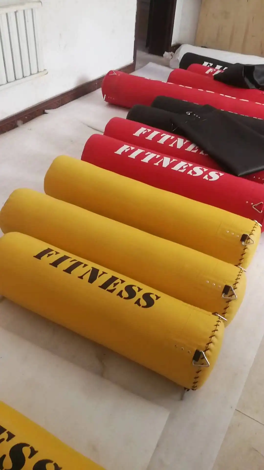 Профессиональная боксерская груша тренировочная для фитнеса с подвесным