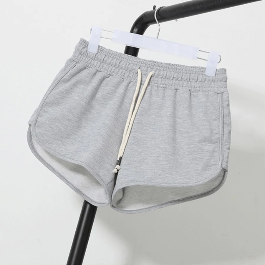 Летние повседневные шорты женские с завышенной талией 2020 черные белые свободные