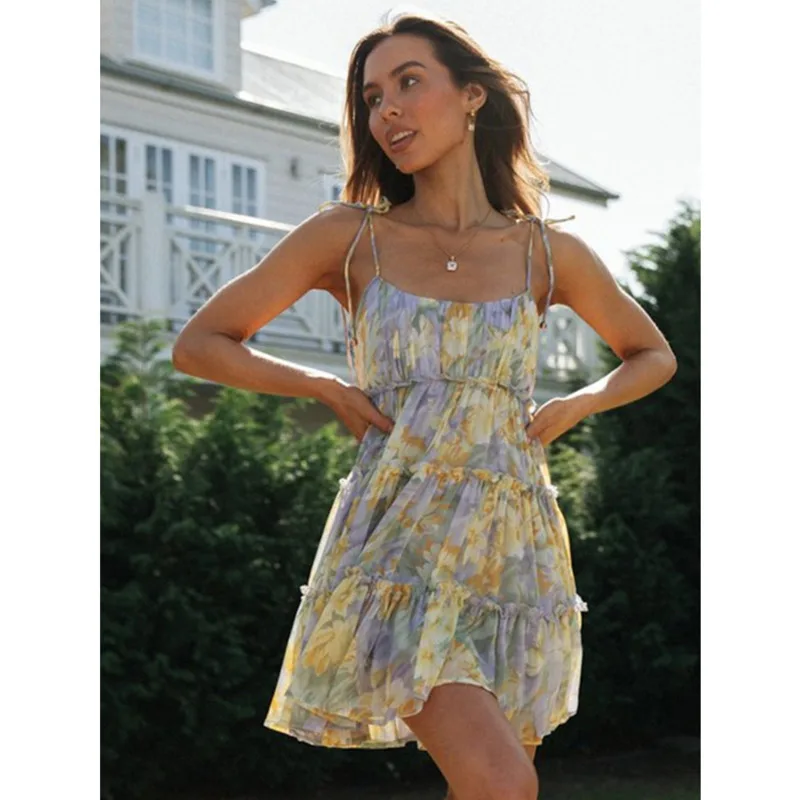 

Платье женское с цветочным принтом, без рукавов, на тонких бретельках