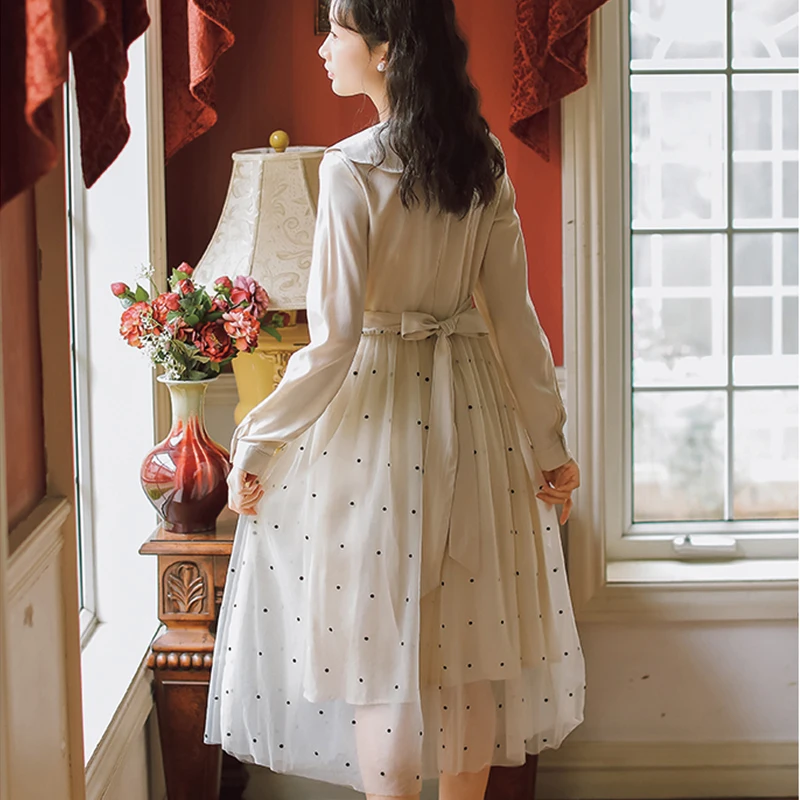 Женское Сетчатое платье с длинным рукавом приталенное на молнии в пасторальном