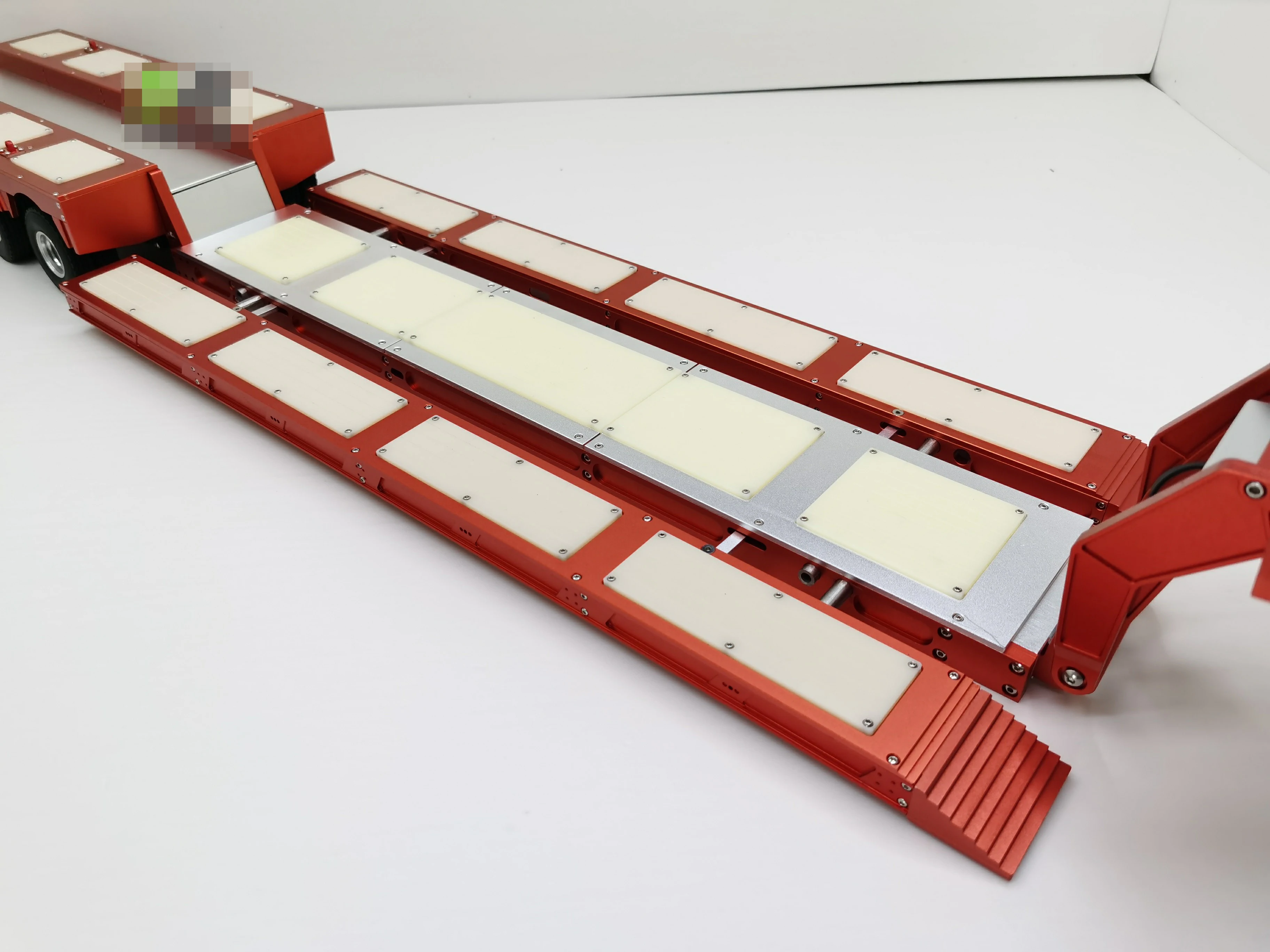 Полностью металлический ЧПУ Алюминиевый сплав 4 осевой прицеп светильник вой