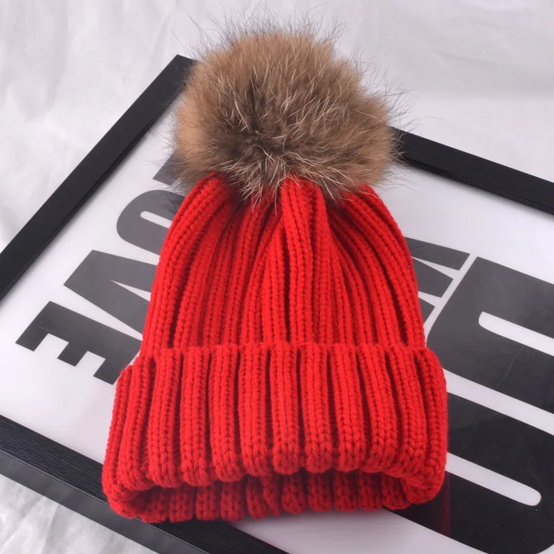 

Зимняя теплая шапка с большим меховым помпоном, модные простые облегающие шапки, однотонная Лыжная шапка, шапки для женщин, дизайнерская Кр...